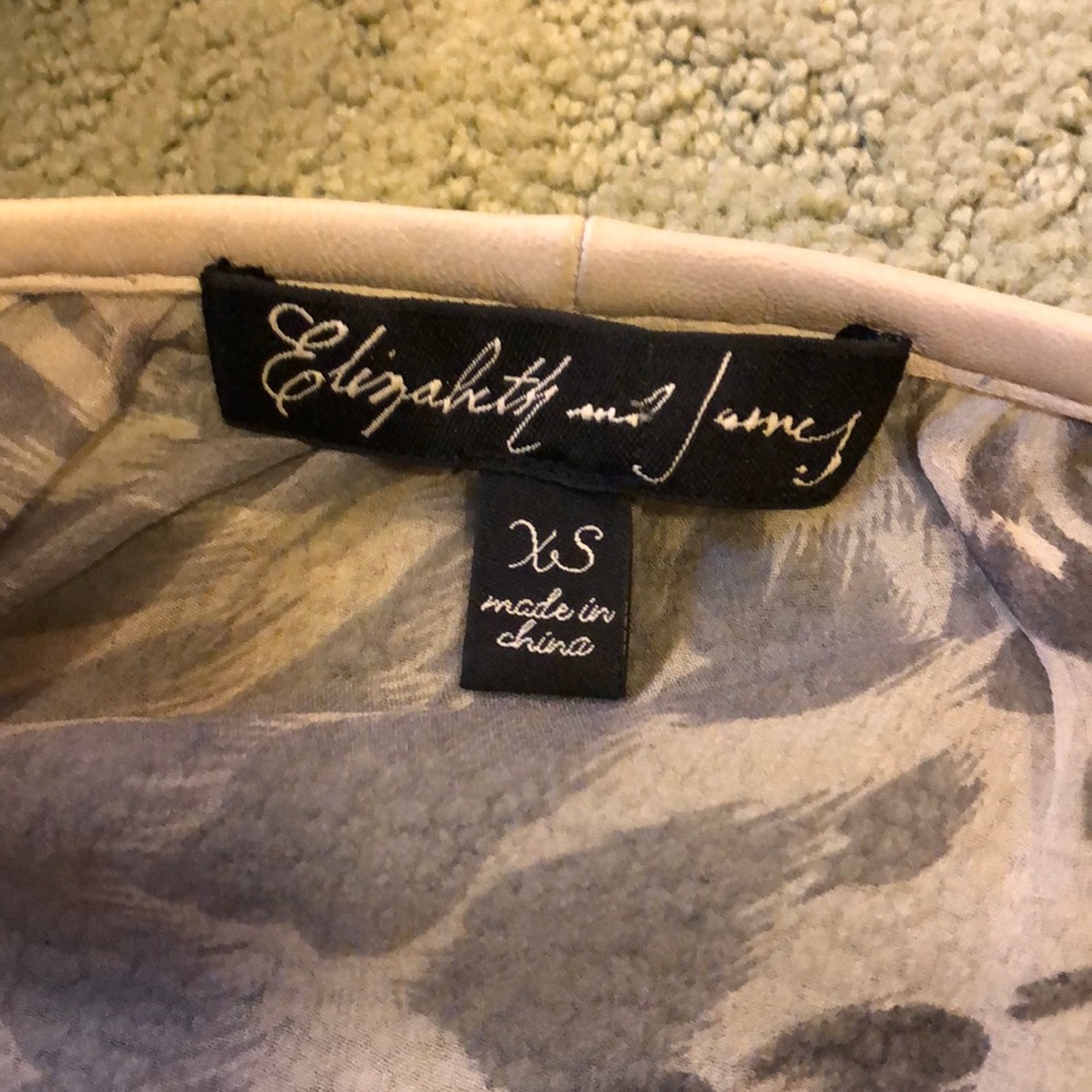 Blouse - Picture 3 of 4